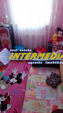 apartament-3-camere-de-vanzare-cetate-spital-1
